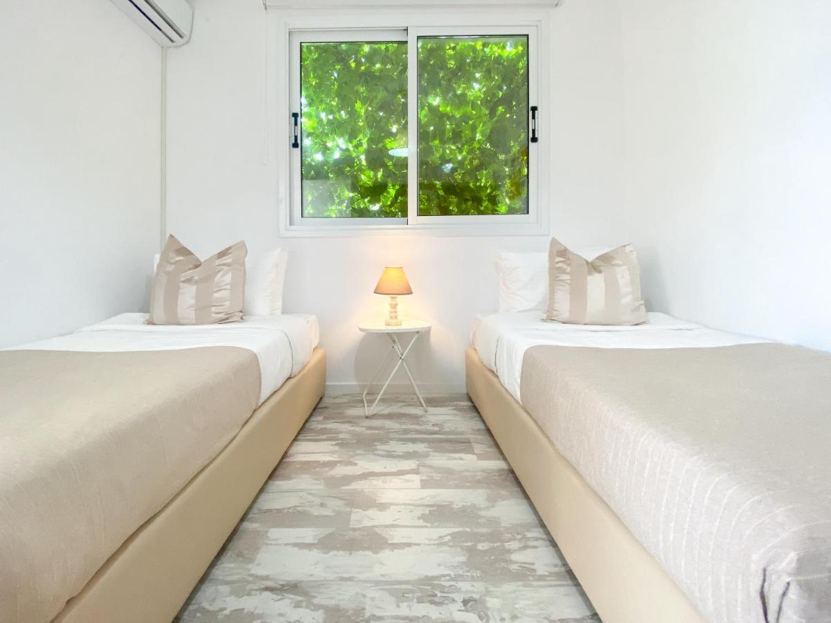 Phaedrus Living: Seaview Luxury Flat Athina Grenada Leilighet Paphos Eksteriør bilde